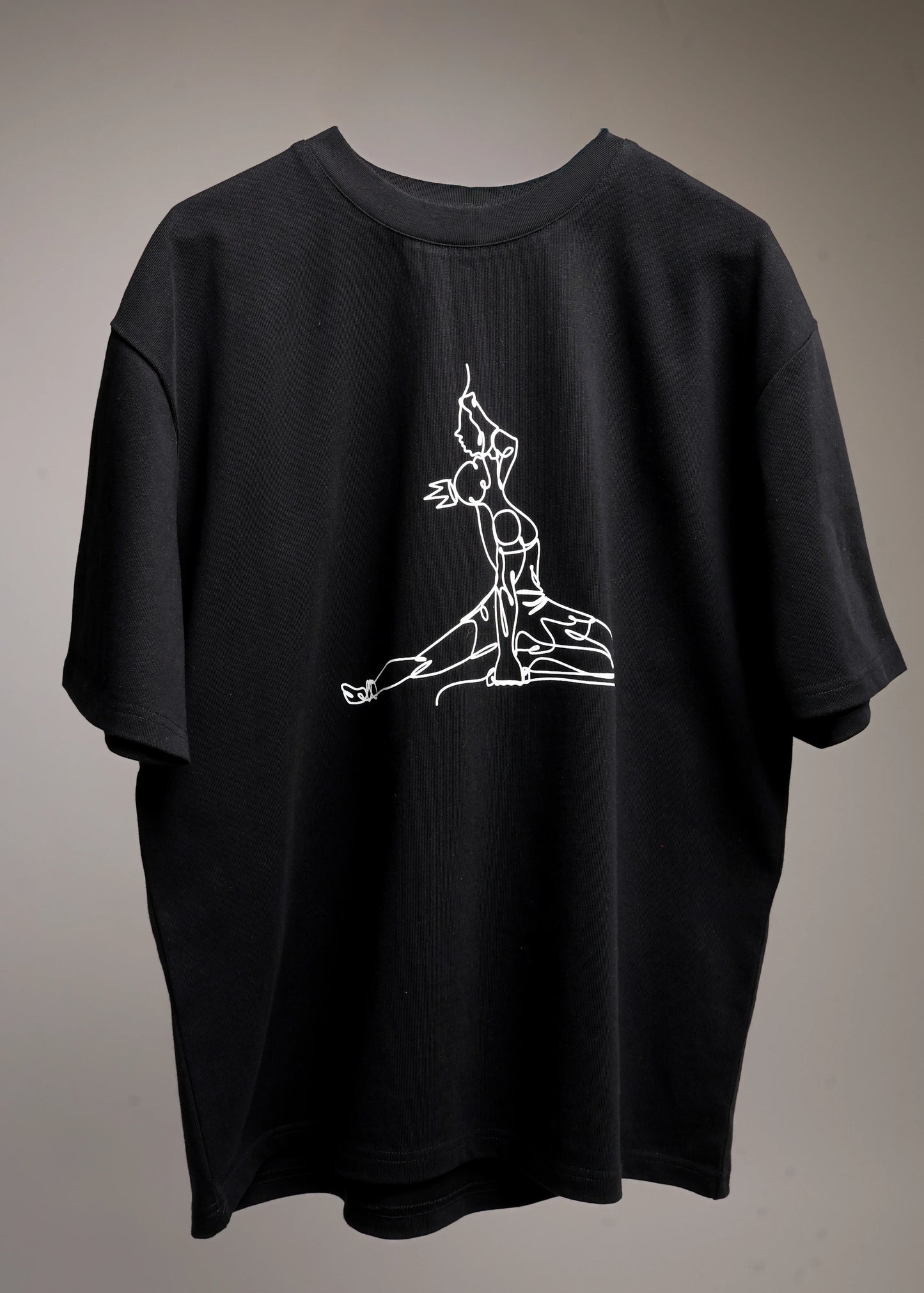 L'INCONNU Oversized T-Shirt | Zakulture
