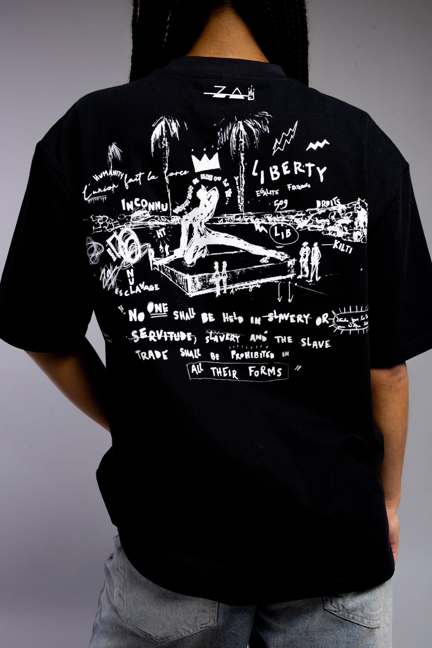 L'INCONNU Oversized T-Shirt | Zakulture
